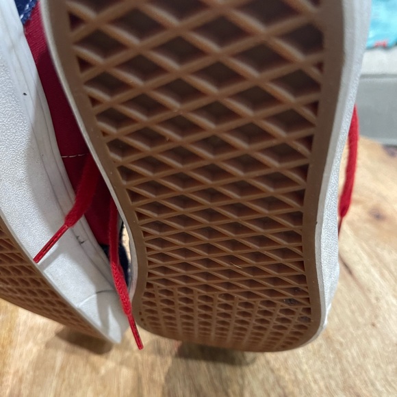 Retro Vans Hightop Shoes - Picture 3 of 4